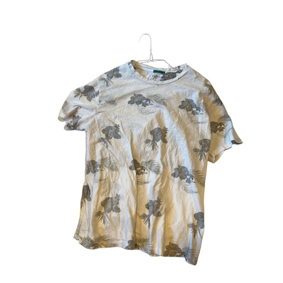 Permanent Vacation Basement Floral T-Shirt Mens XL - Picture 1 of 3